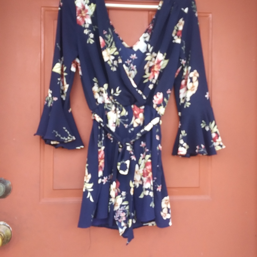 Romper - Picture 3 of 3